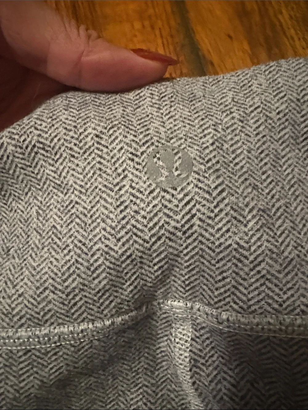 🎉Lululemon athletica Gray Cropped Leggings!